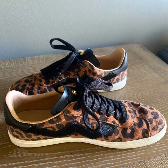 Stuart Weitzman Leopard Daryl Sneakers Size 8 (fits size 8.5) - Picture 2 of 6